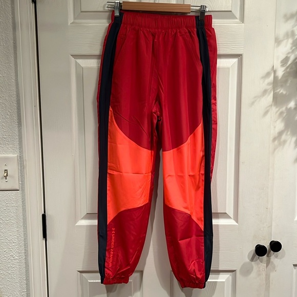 Under Armour brand size XS elastic waist joggers with pockets- NWT - Picture 1 of 8